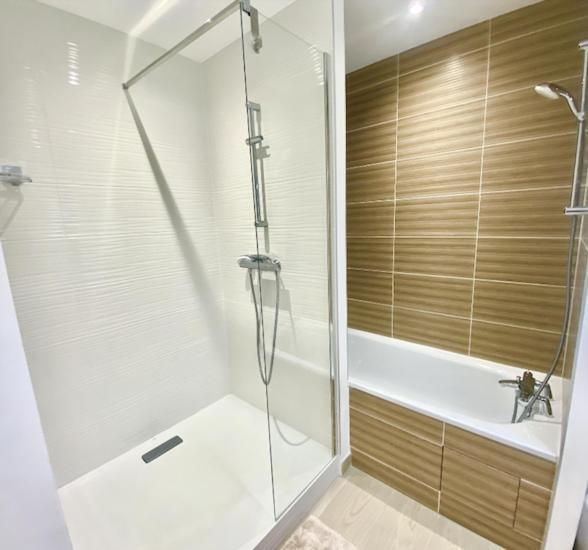Sublime Appartement 4 Etoiles Neuf T3 Aputeaux 61M2 Proche La Defense, 10M2 De Terrasse Avec Magnifique Vue Экстерьер фото